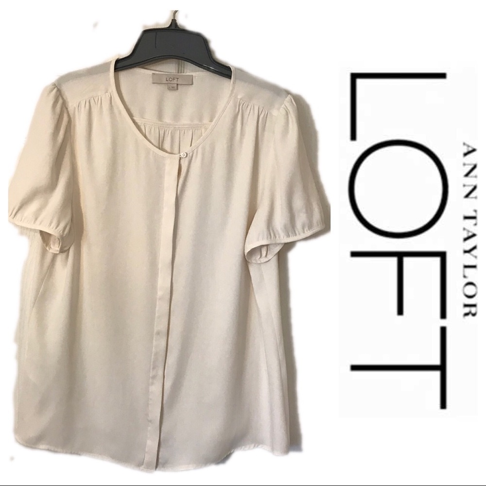 LOFT off white blouse, size Lrg